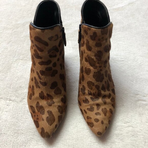 Cole Haan Elyse Ankle Zip Up Bootie, Leopard Calf Hair Size 6 - Picture 2 of 12